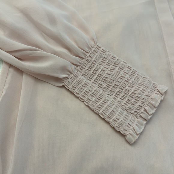 NWT Express Blush Pink Blouse - Size L - Picture 5 of 11